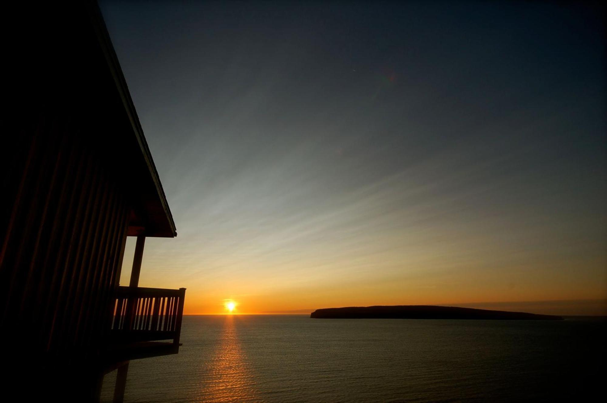 Hotel La Cote Surprise Perce Buitenkant foto